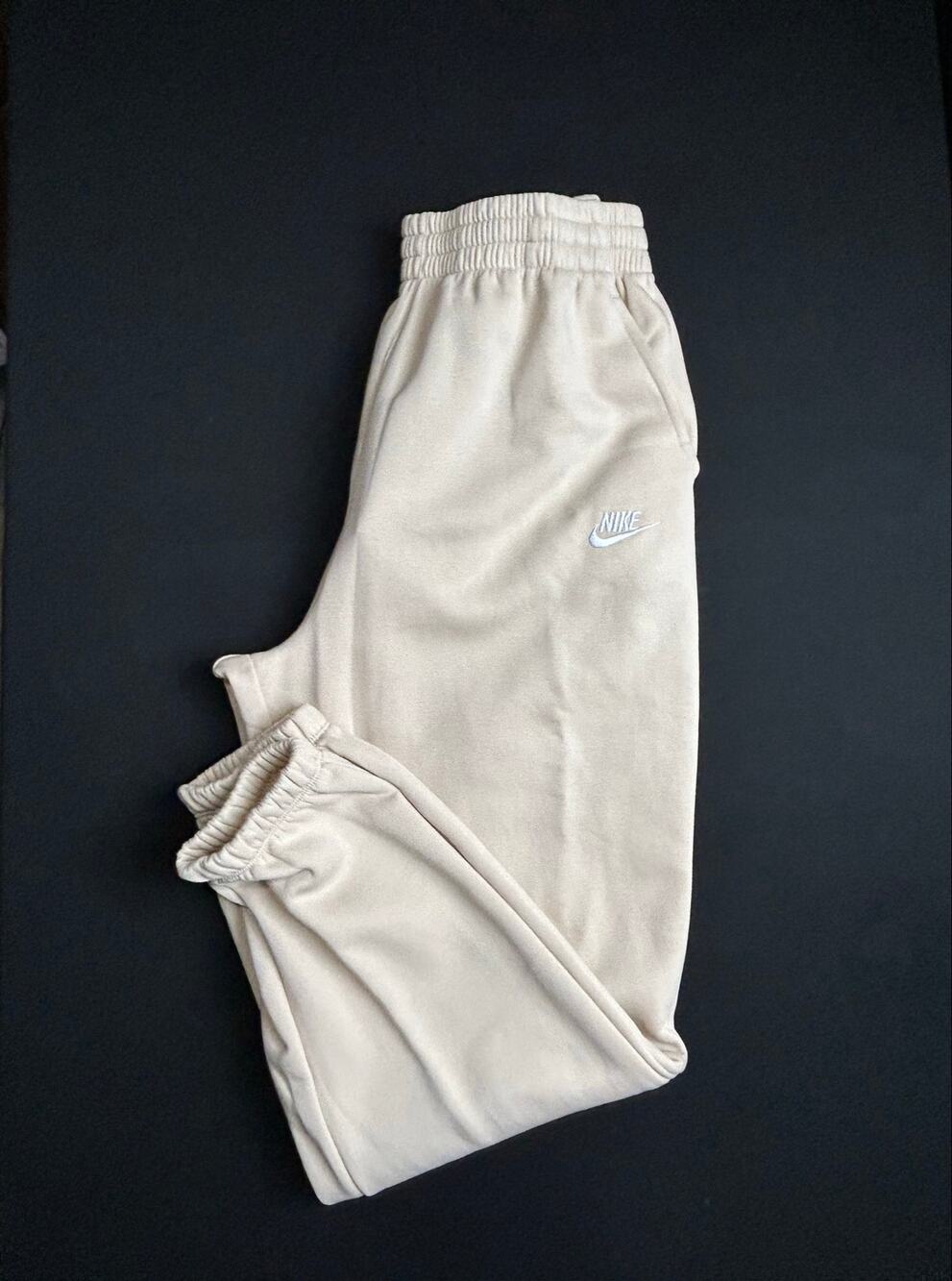 Nike Club Fleece Big Kids Joggers Sand / $50 Retail! / Size XL / Brand New!